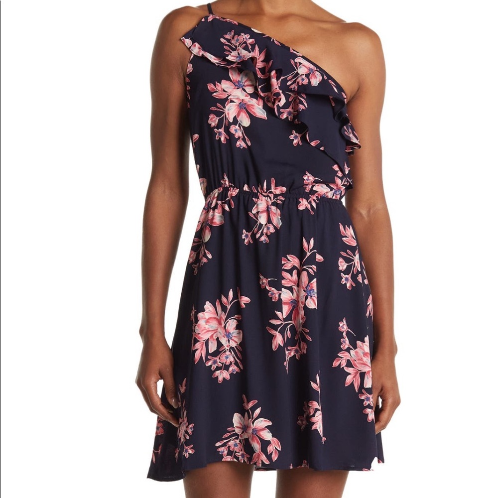 Nwt one shoulder floral collective concepts dress from Nordstrom